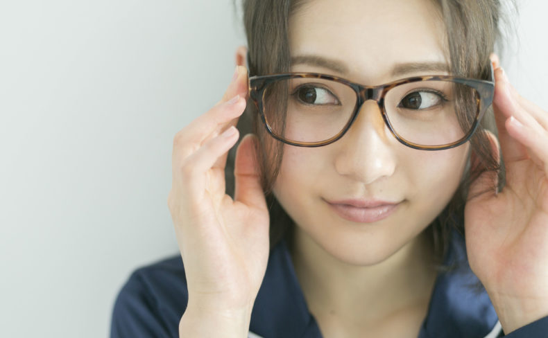プロが教える あなたに似合うメガネの選び方 メガネのイタガキ プロが教える あなたに似合うメガネの選び方 メガネのイタガキ